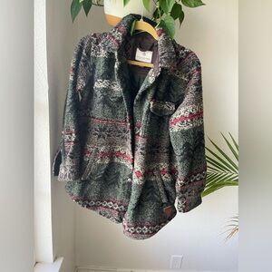 Legendary whitetails women’s shacket/cardigan